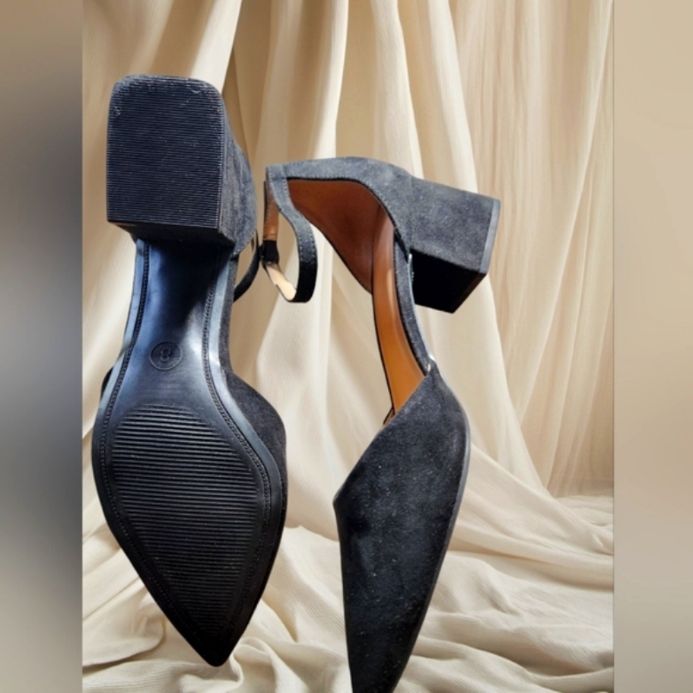 A New Day Black Ankle Strap Pump 9M w/Box - Picture 2 of 7